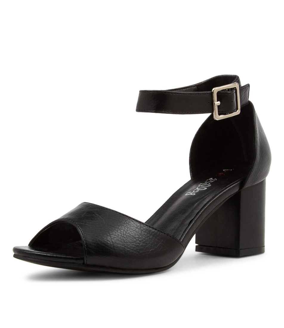 Karisa Black Sandals
