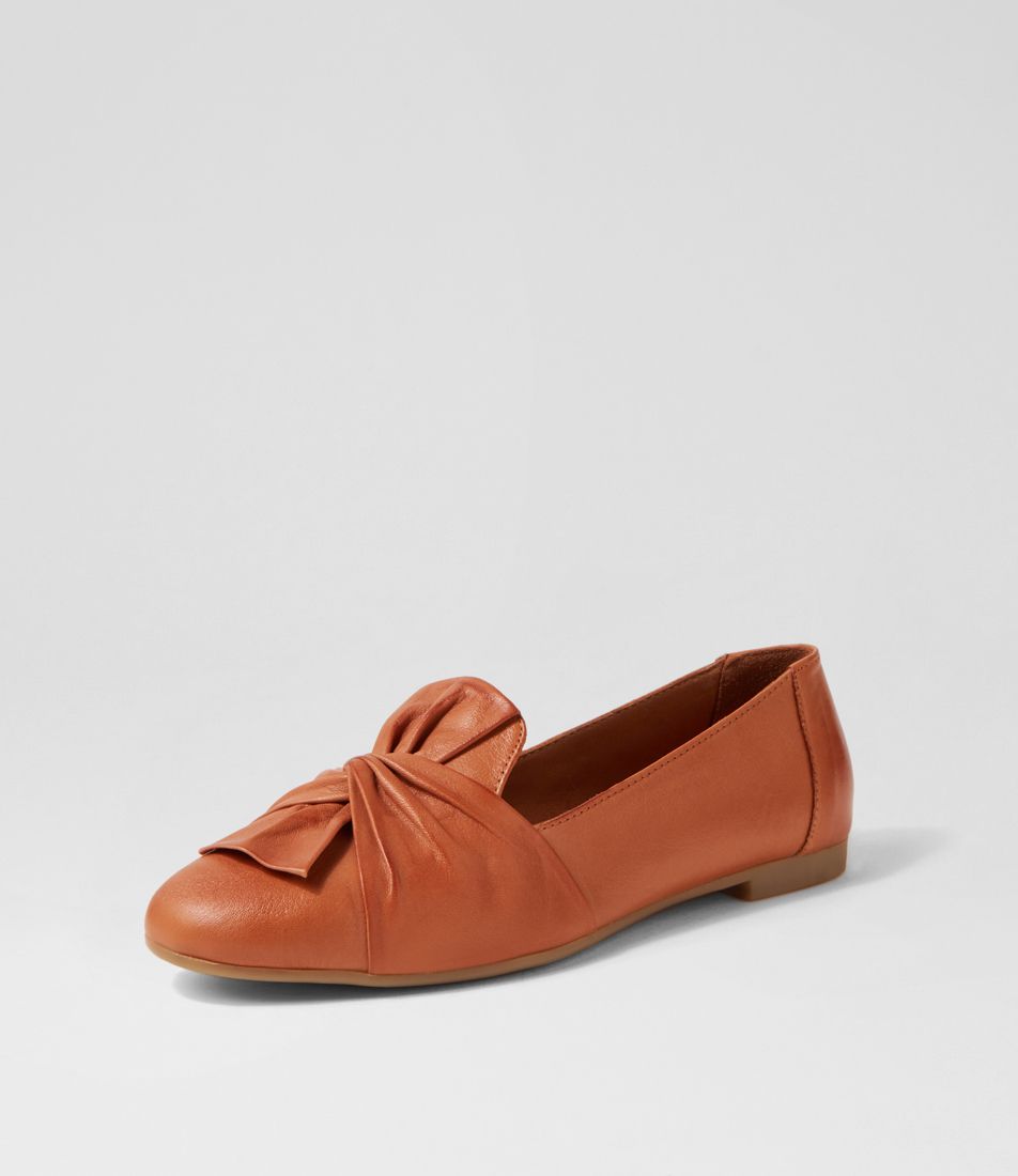 Stella Tan Leather Flat Shoes