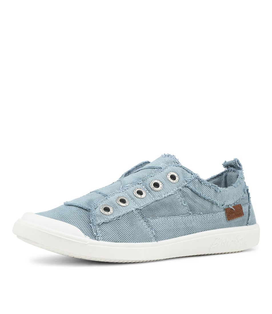 Vara Arctic Canvas Sneakers