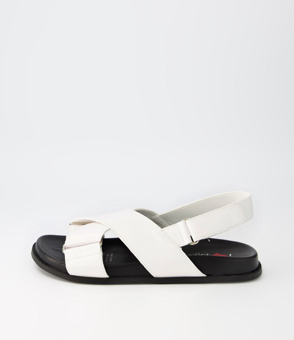 Hyperno White Sandals