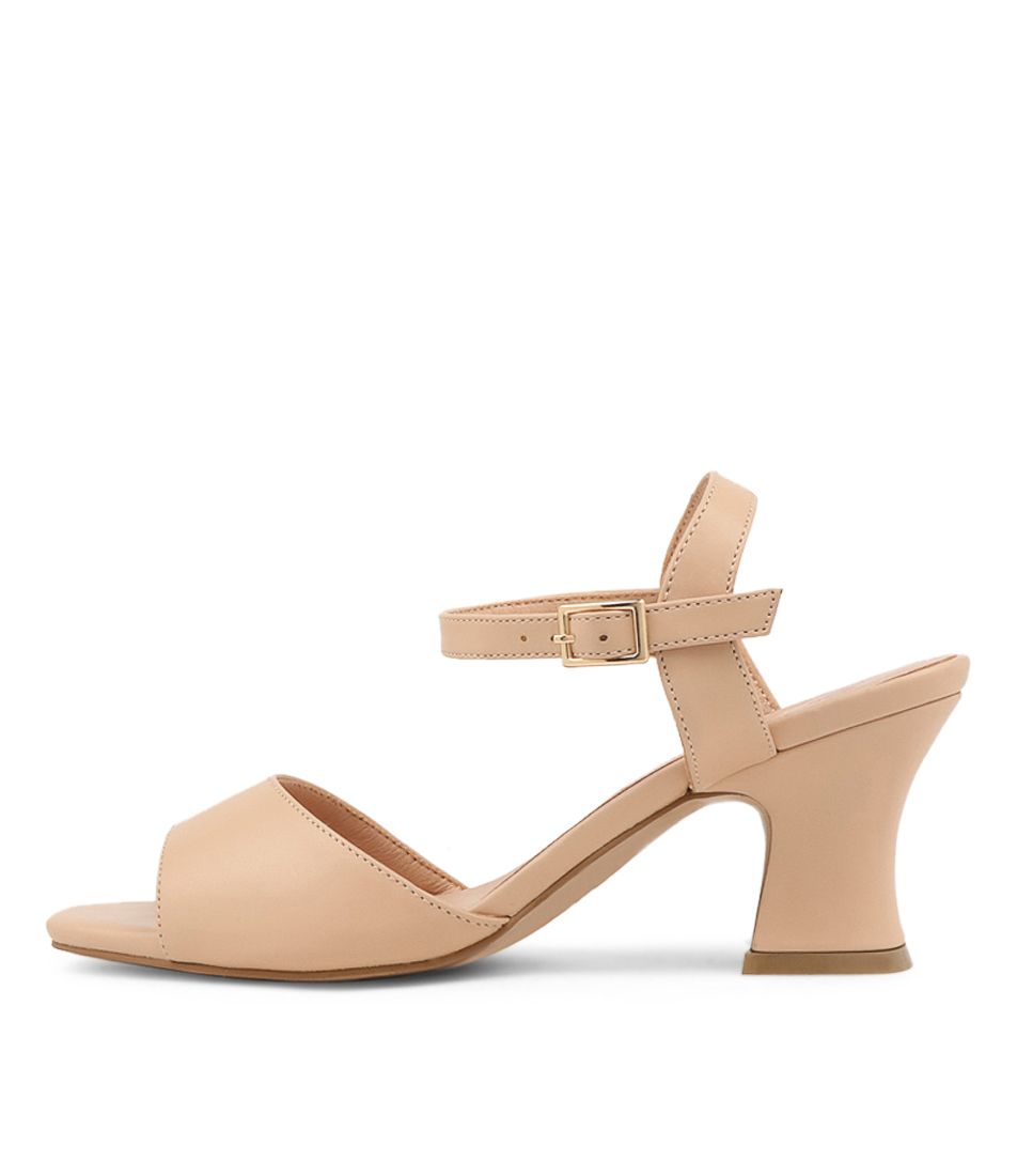 Wordsworth Nude Sandals