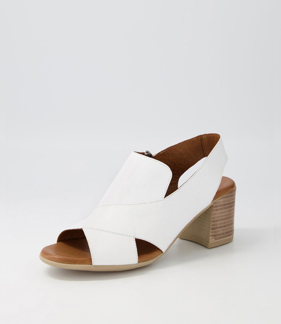Wondir White Leather Sandals