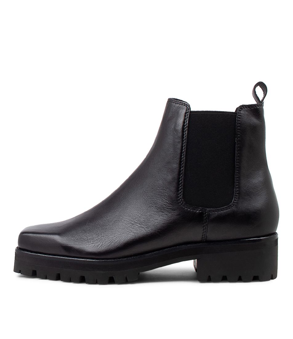 Ashlea Black Leather Chelsea Boots