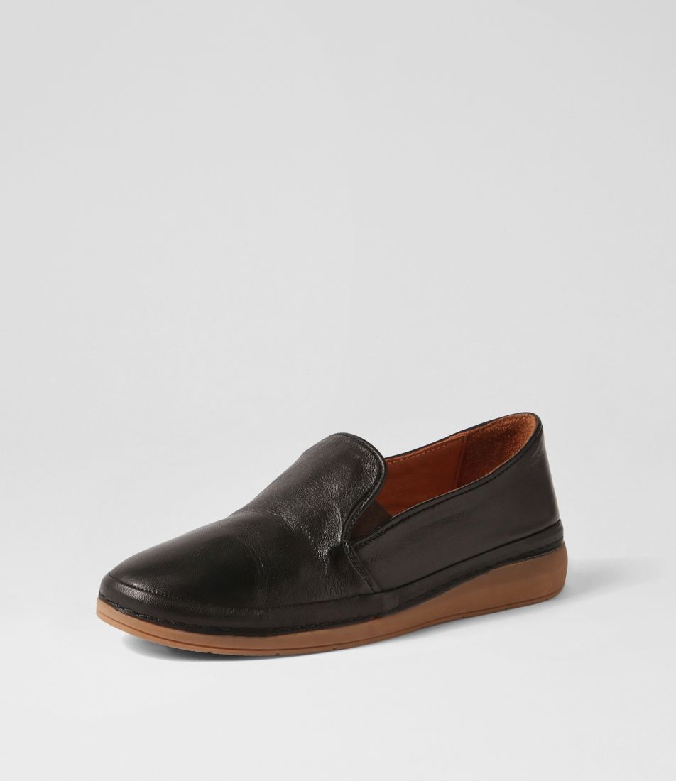 Macenzi Black Gum Sole Leather Loafers