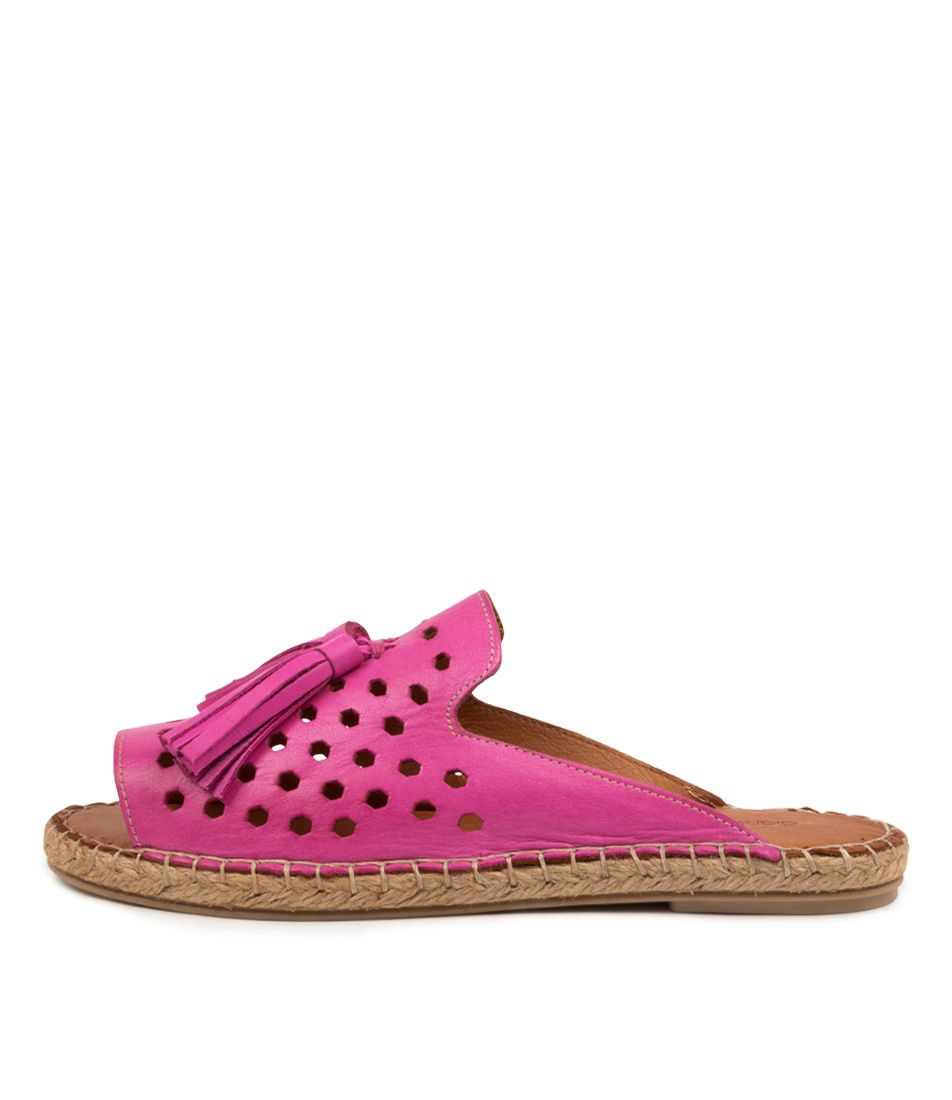 PAMIL FUCHSIA LEATHER