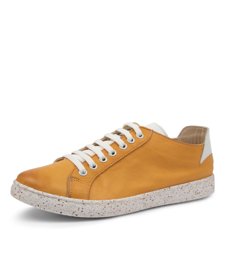 SAMIRA DF YELLOW LEATHER