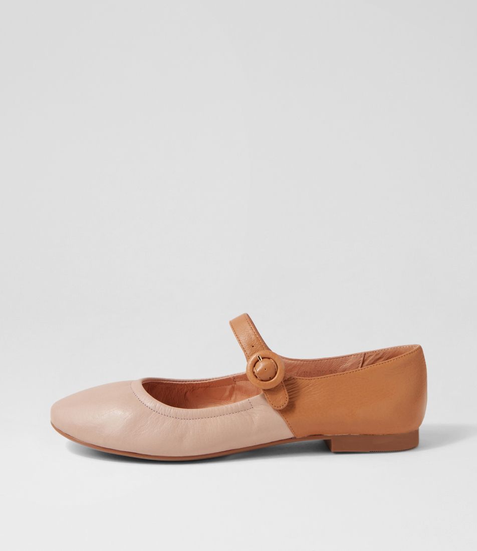 Archa Nude Light Tan Leather Flat Shoes