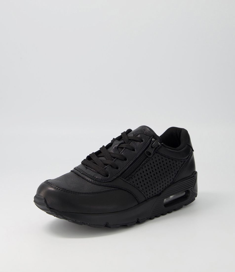 Lalas Black Leather Sneakers