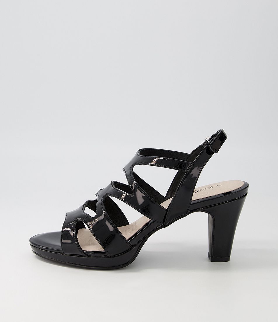 Sakana Black Patent Leather Sandals