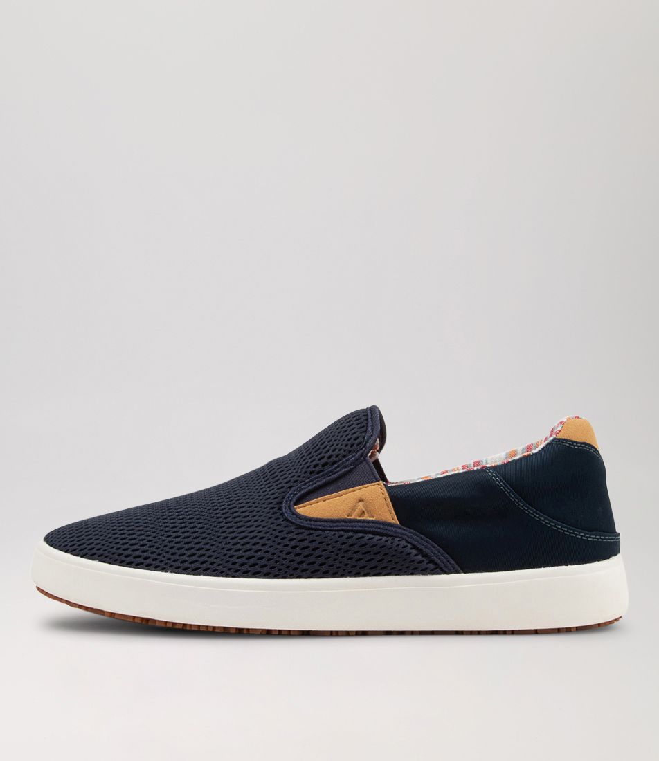 Neys Navy Mesh Sneakers