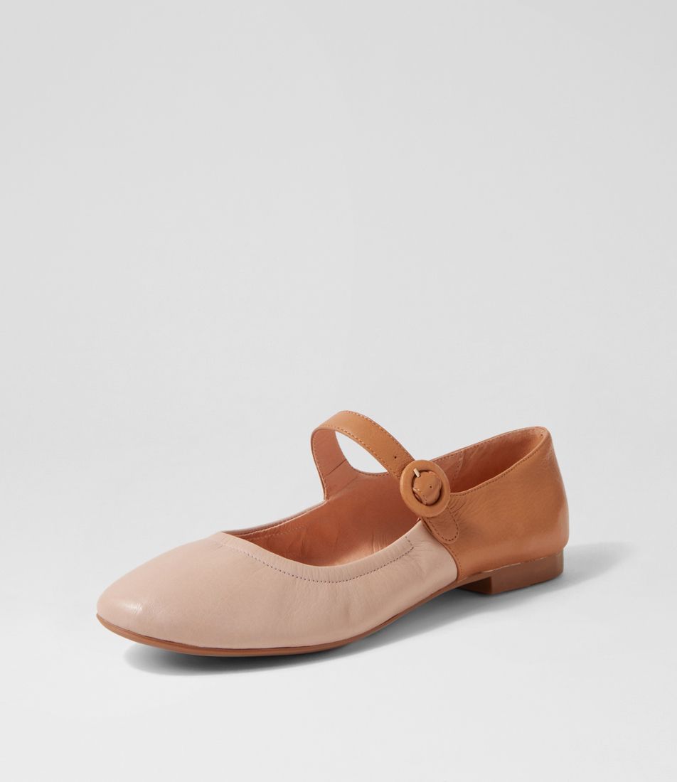 Archa Nude Light Tan Leather Flat Shoes