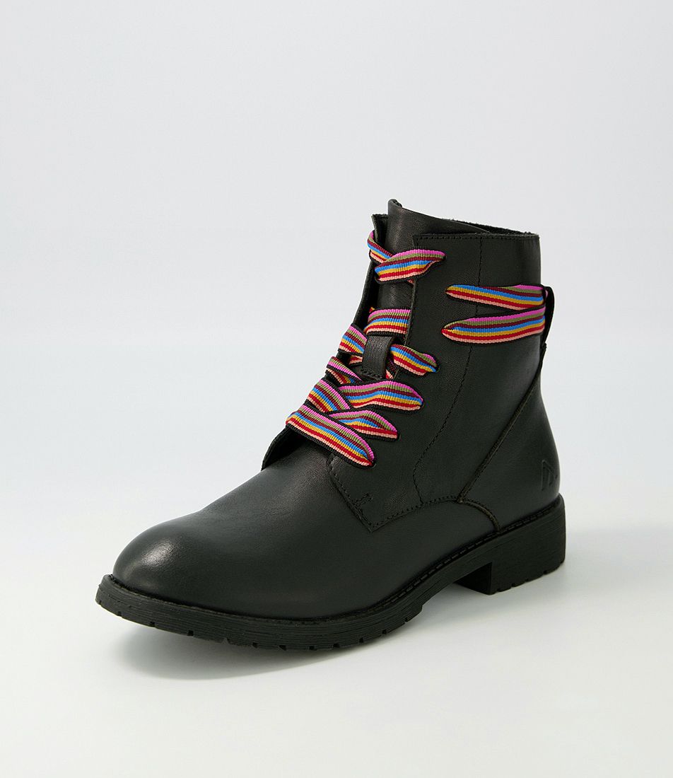 Karaja Black Leather Ankle Boots