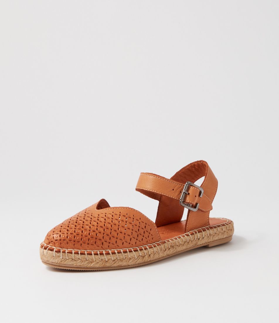 Idol Tan Leather Flat Shoes