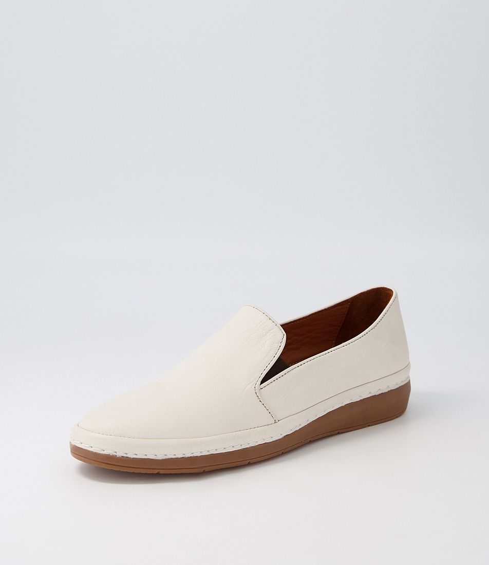 Macenzi Cream Leather Loafers