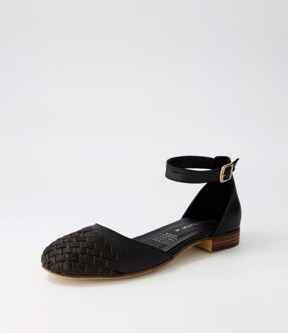 Remery Black Leather Flat Shoes