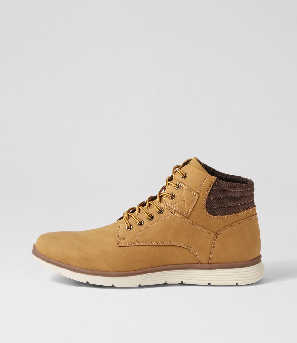 Iowa Camel Lace Up Boots