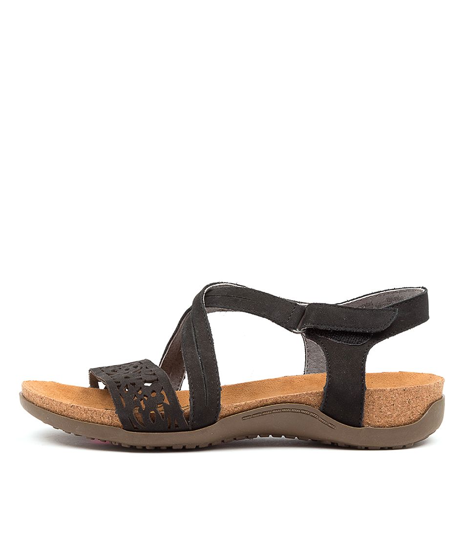 EVALYN BLACK LEATHER