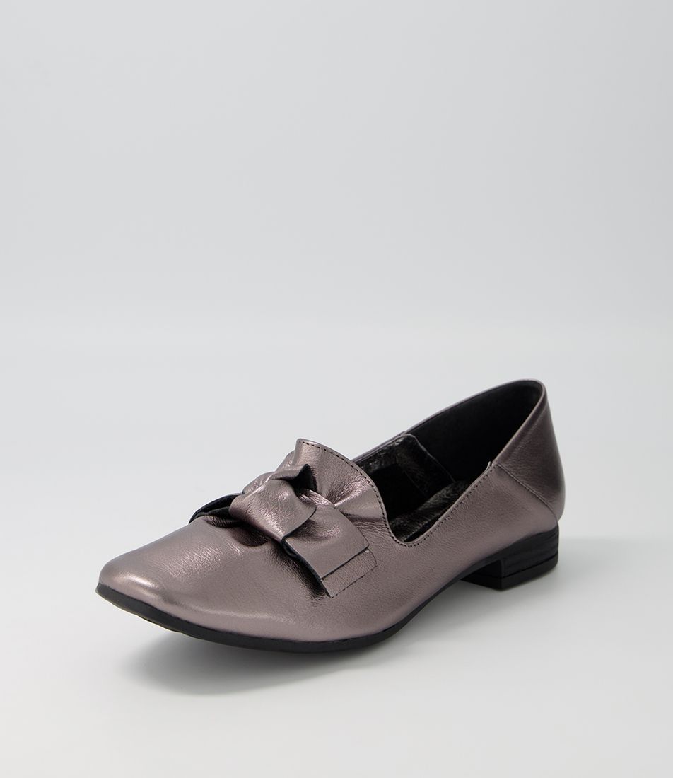 Tarry Pewter Leather Flat Shoes