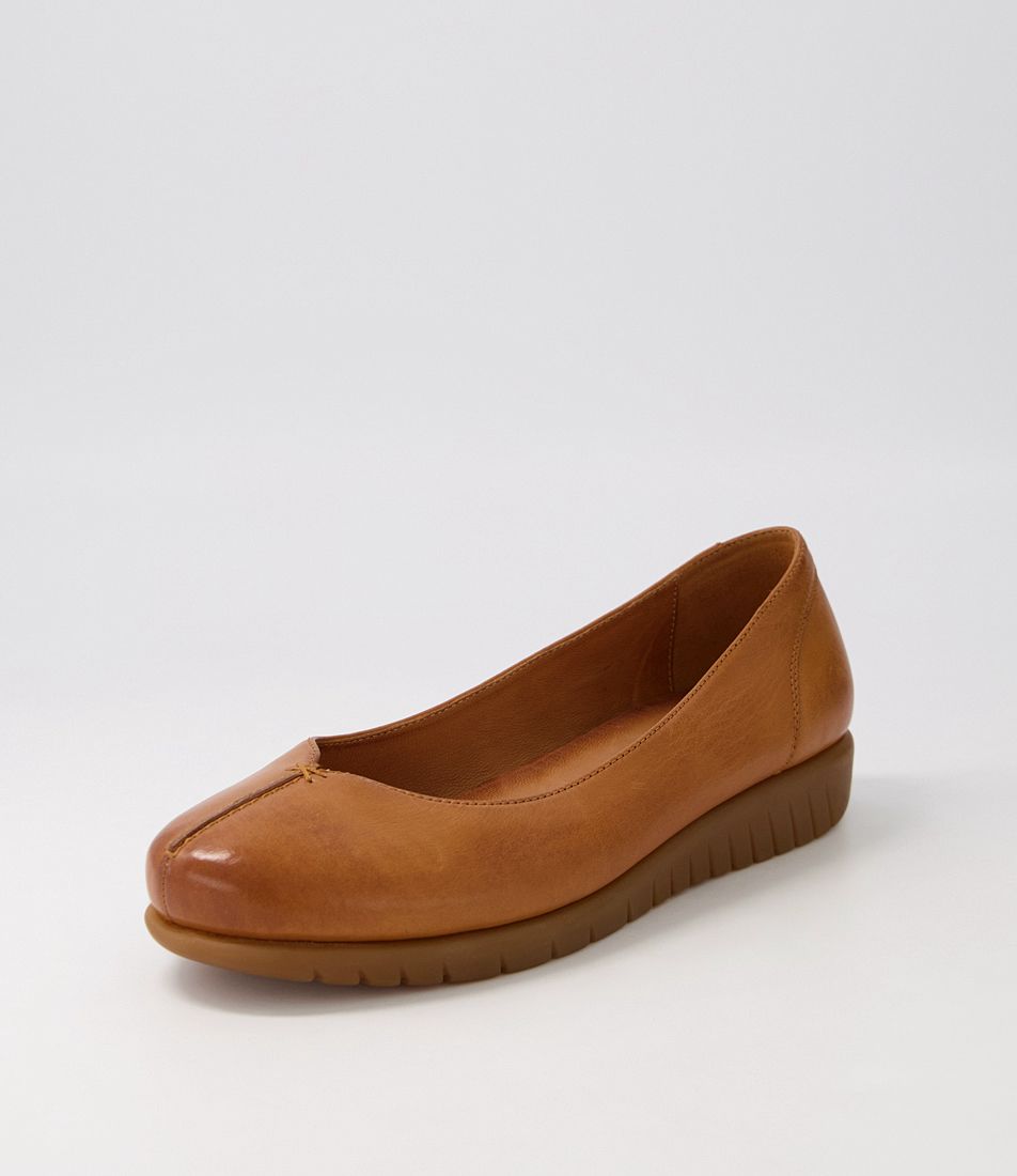 Nareens New Tan Gum Sole Leather Ballet Flats