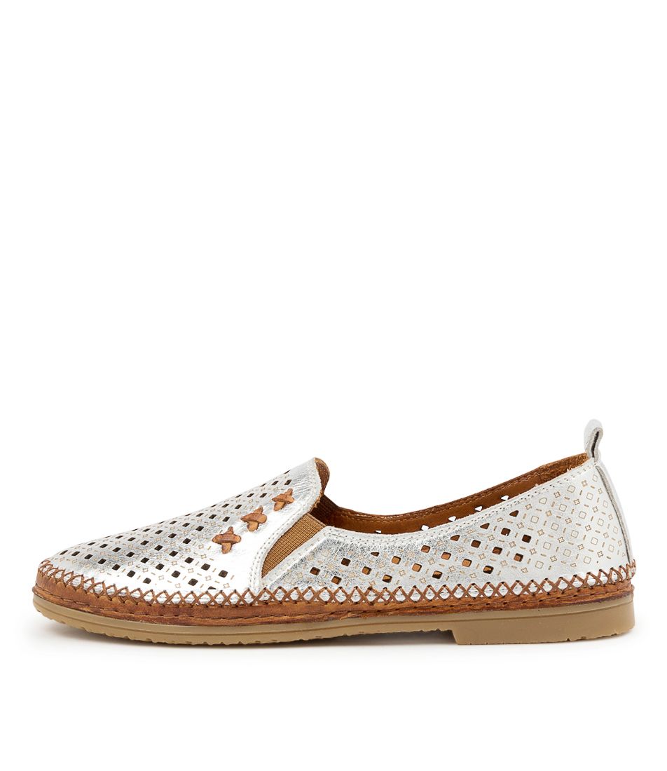 BELRA SILVER LEATHER