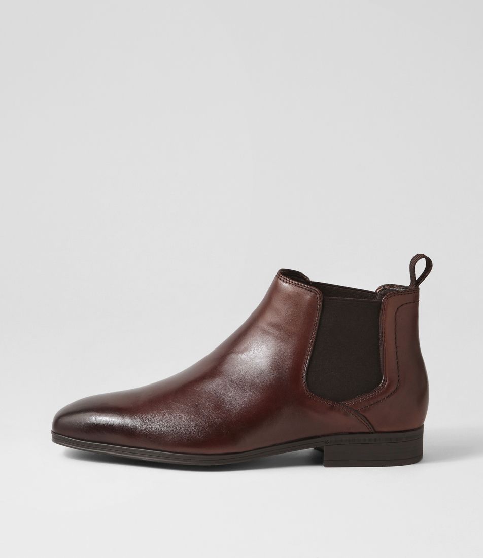 Alpha Dark Brown Leather Chelsea Boots
