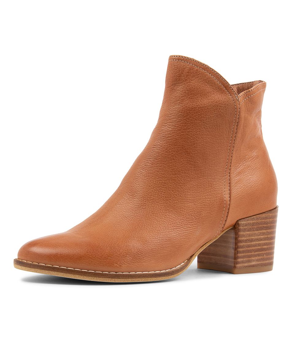 Mocker Tan Leather Ankle Boots