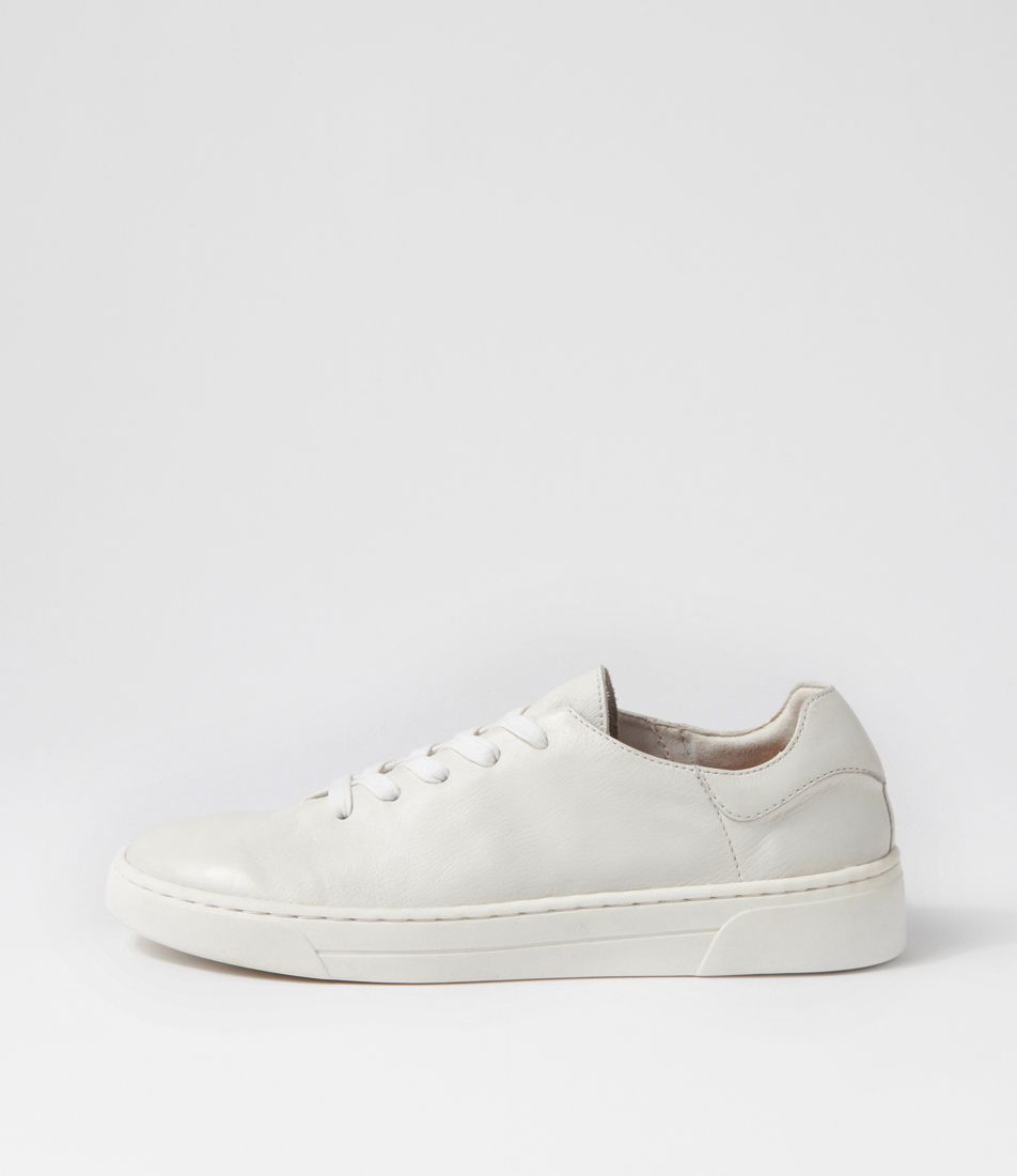 Tradme White Leather Lace Up Flats
