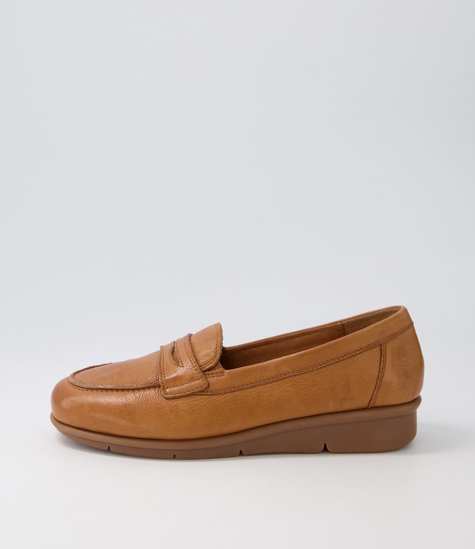 Punis Tan Gum Sole Leather Loafers