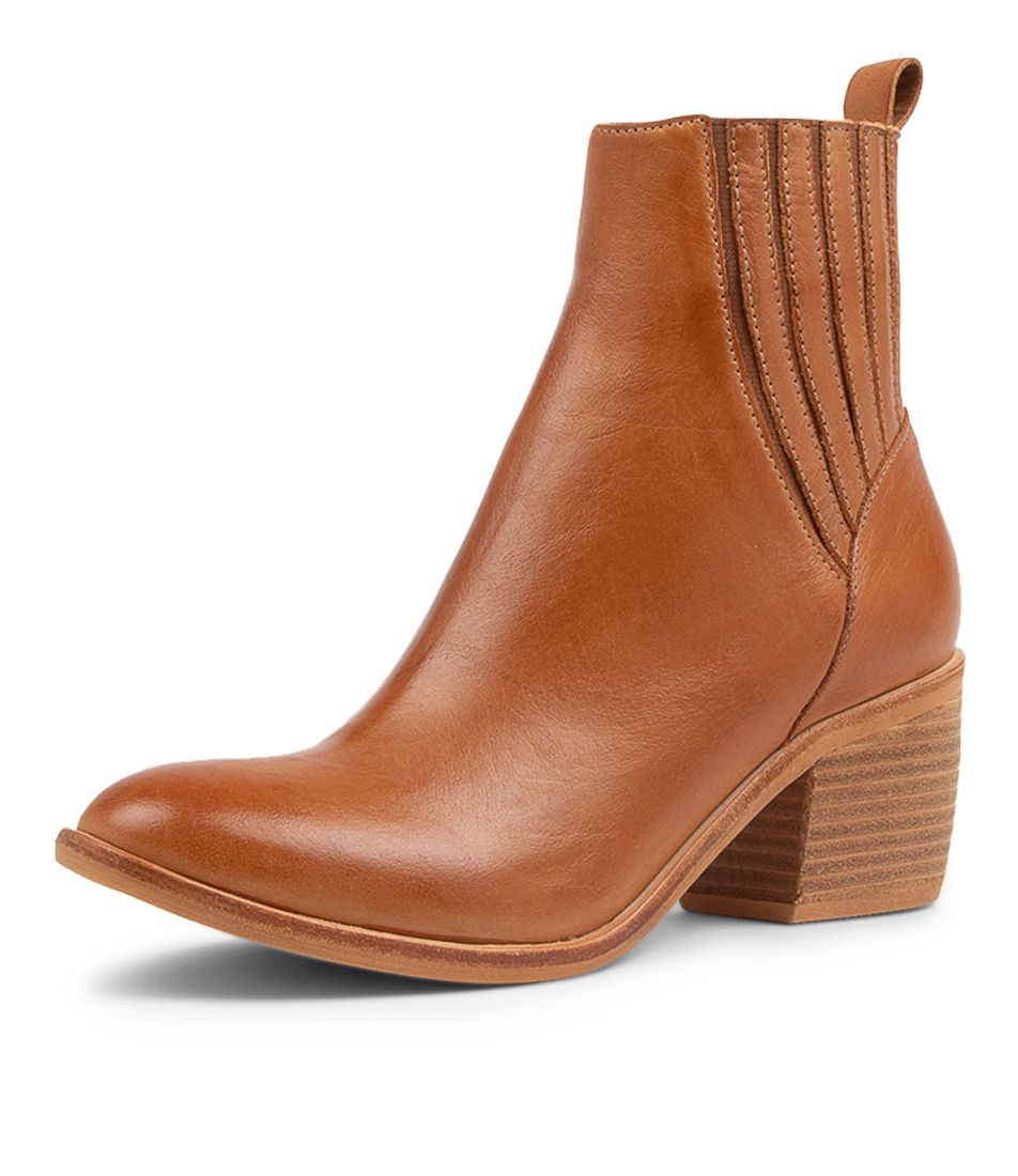 Olie Tan Leather Ankle Boots