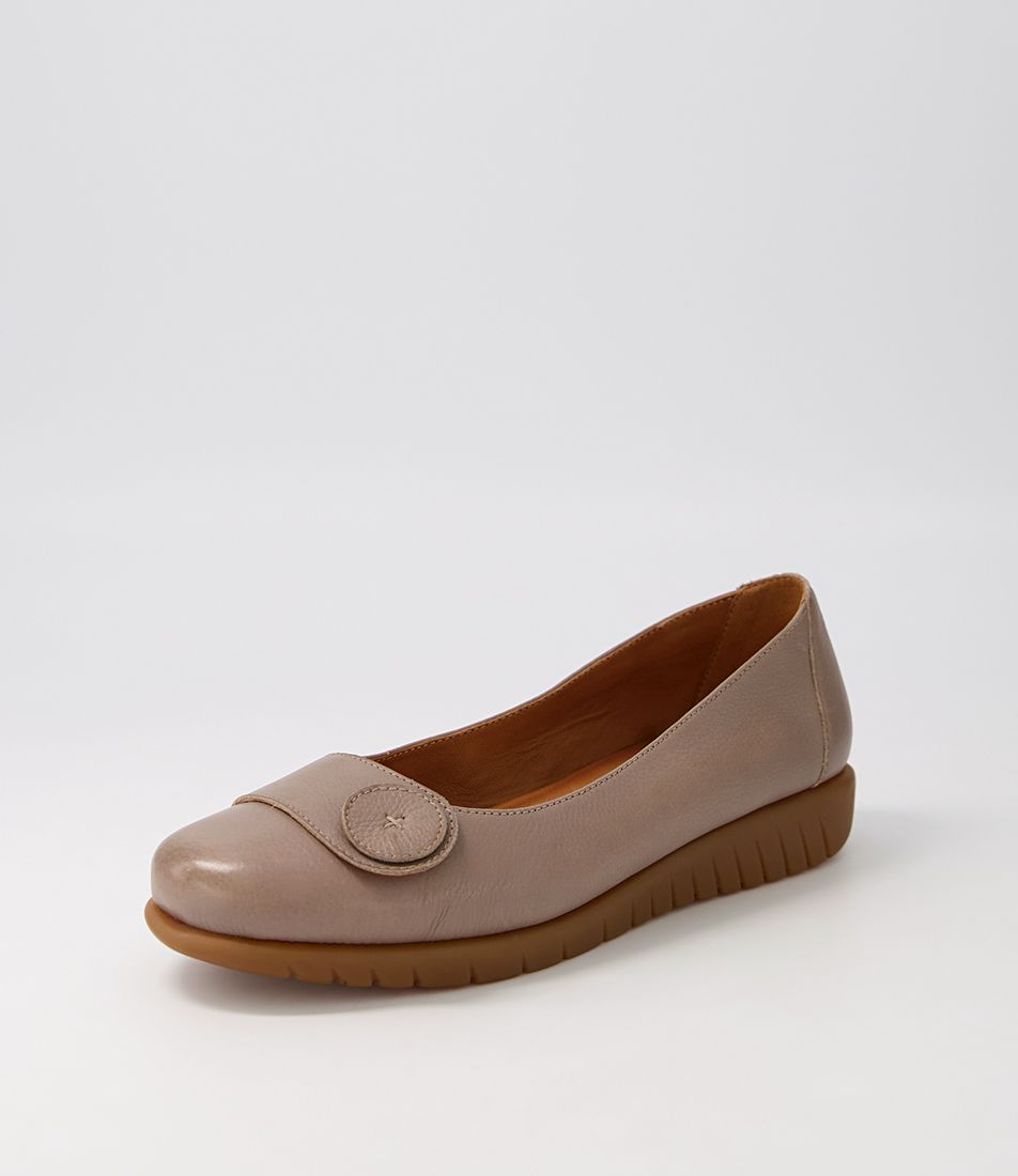 Nanien Taupe Gum Sole Leather Ballet Flats