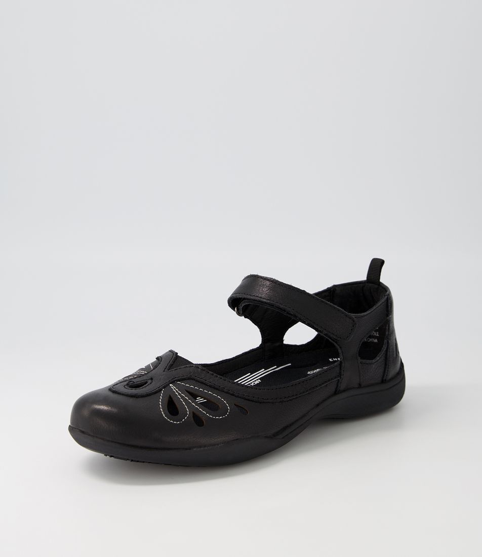 Gass Black Leather Flat Shoes