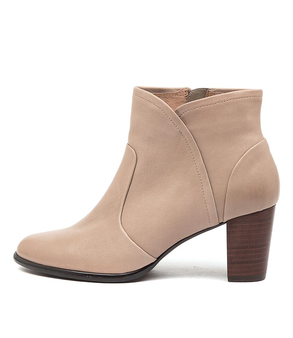 CALIFORNIA TAUPE LEATHER