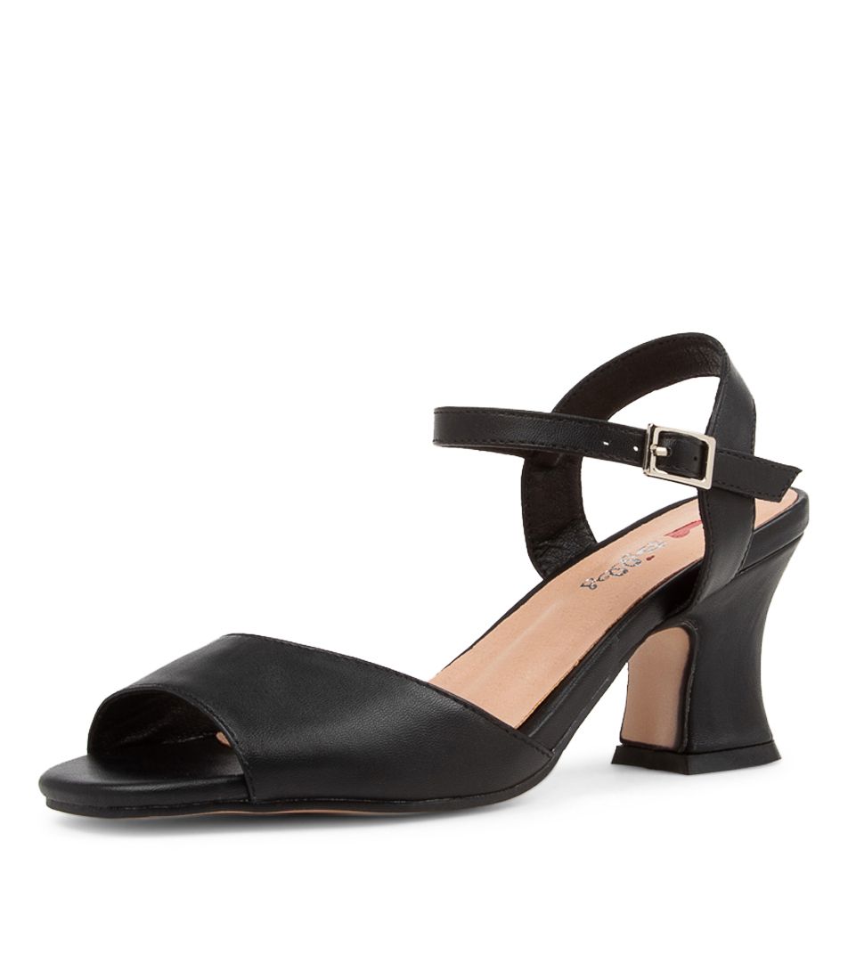 Wordsworth Black Sandals