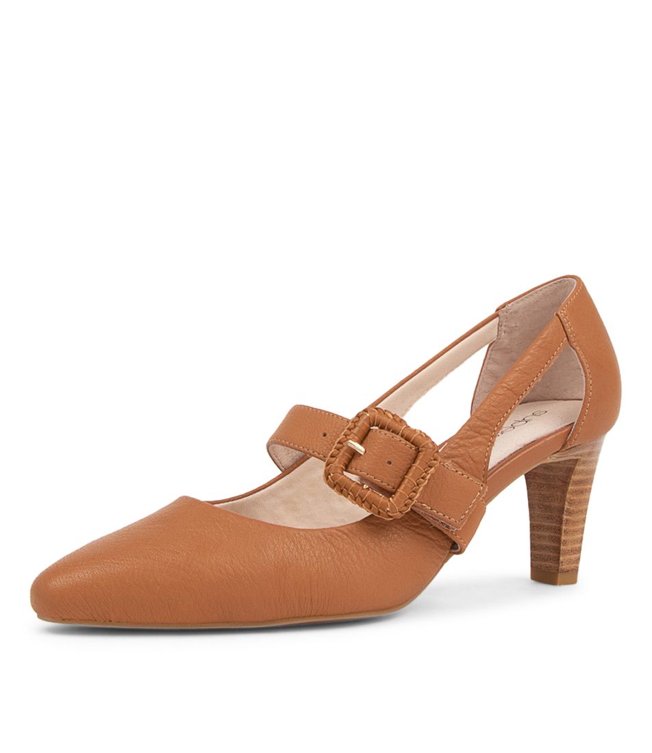 Mentonia2 Tan Leather Pump Heels