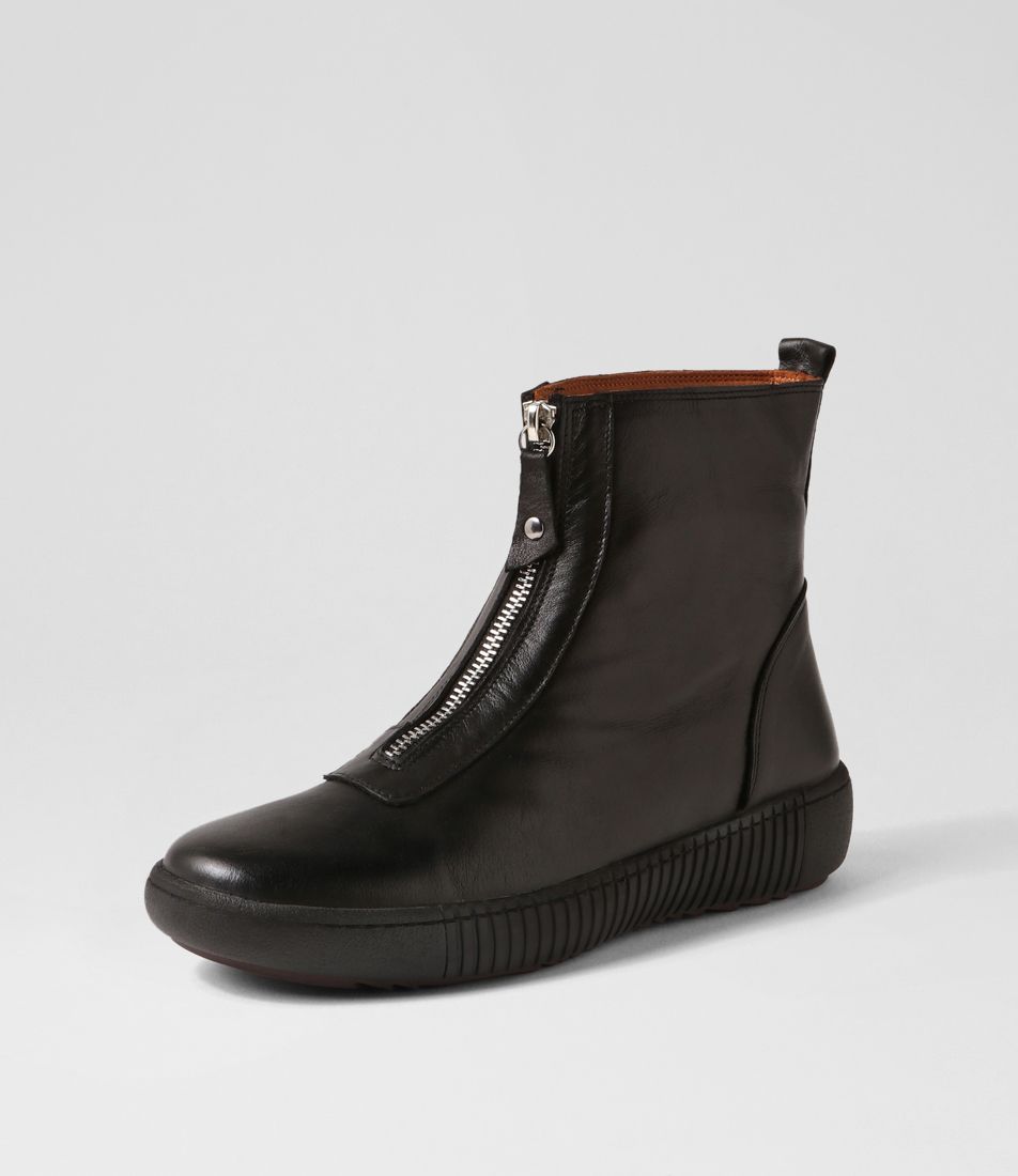 Reppie Black Leather Ankle Boots