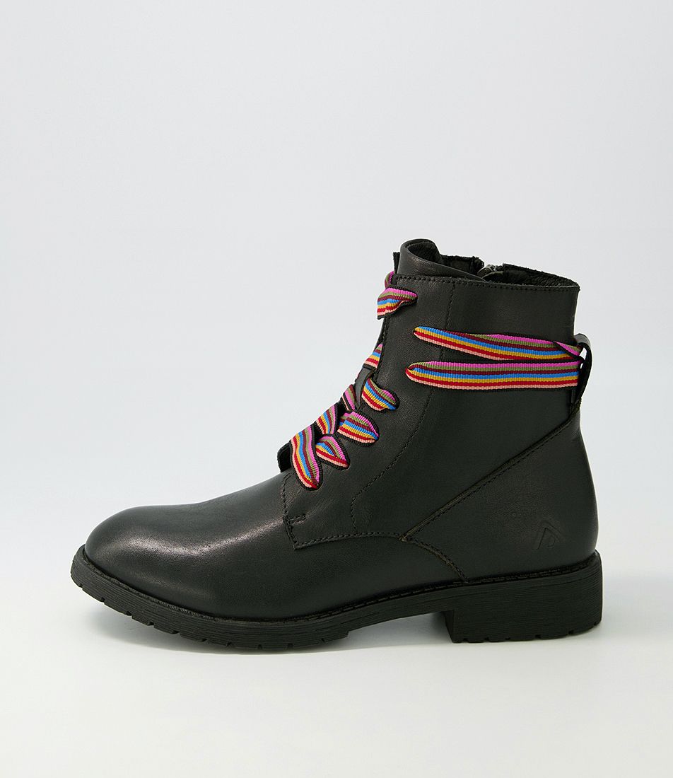 Karaja Black Leather Ankle Boots