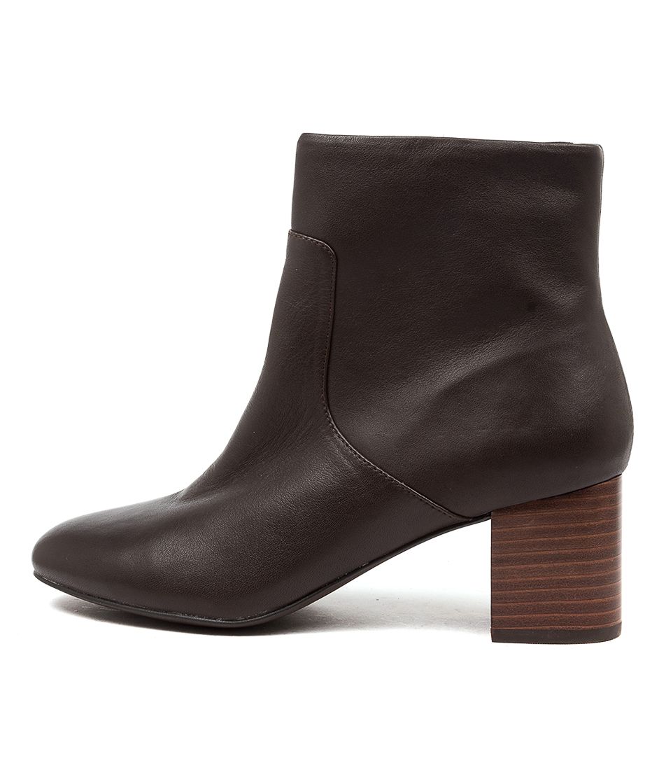 BERET SU BROWN LEATHER