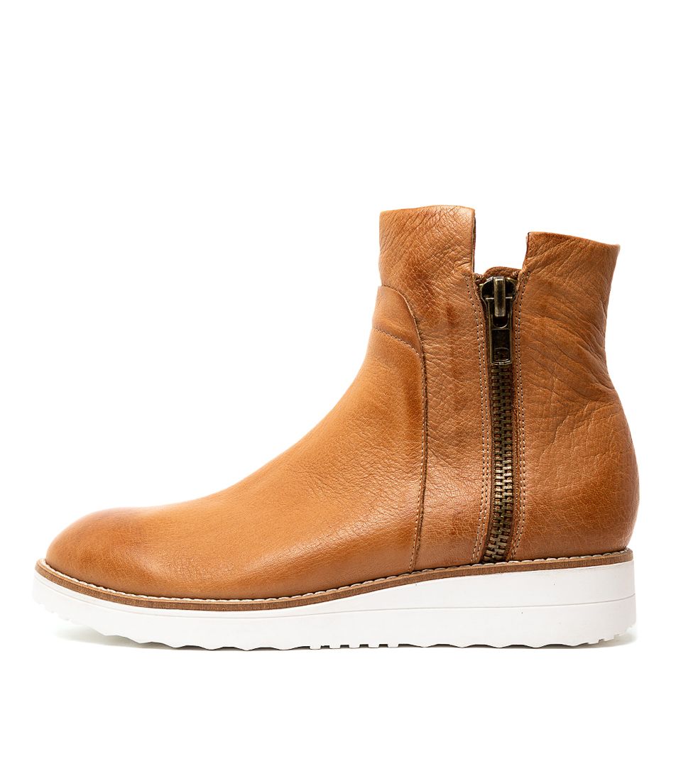 OSVALDO DK TAN-WHITE SOLE