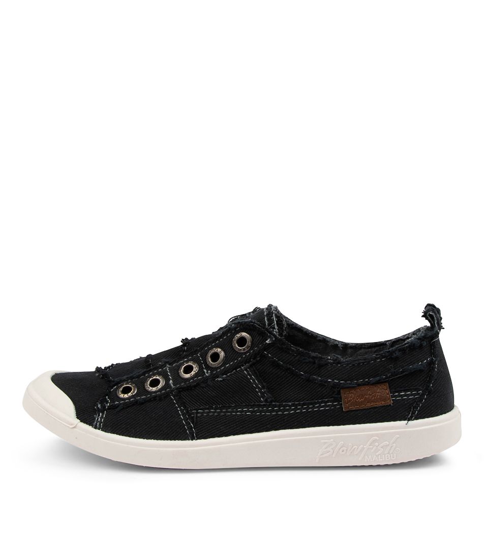 VARA BLACK CANVAS