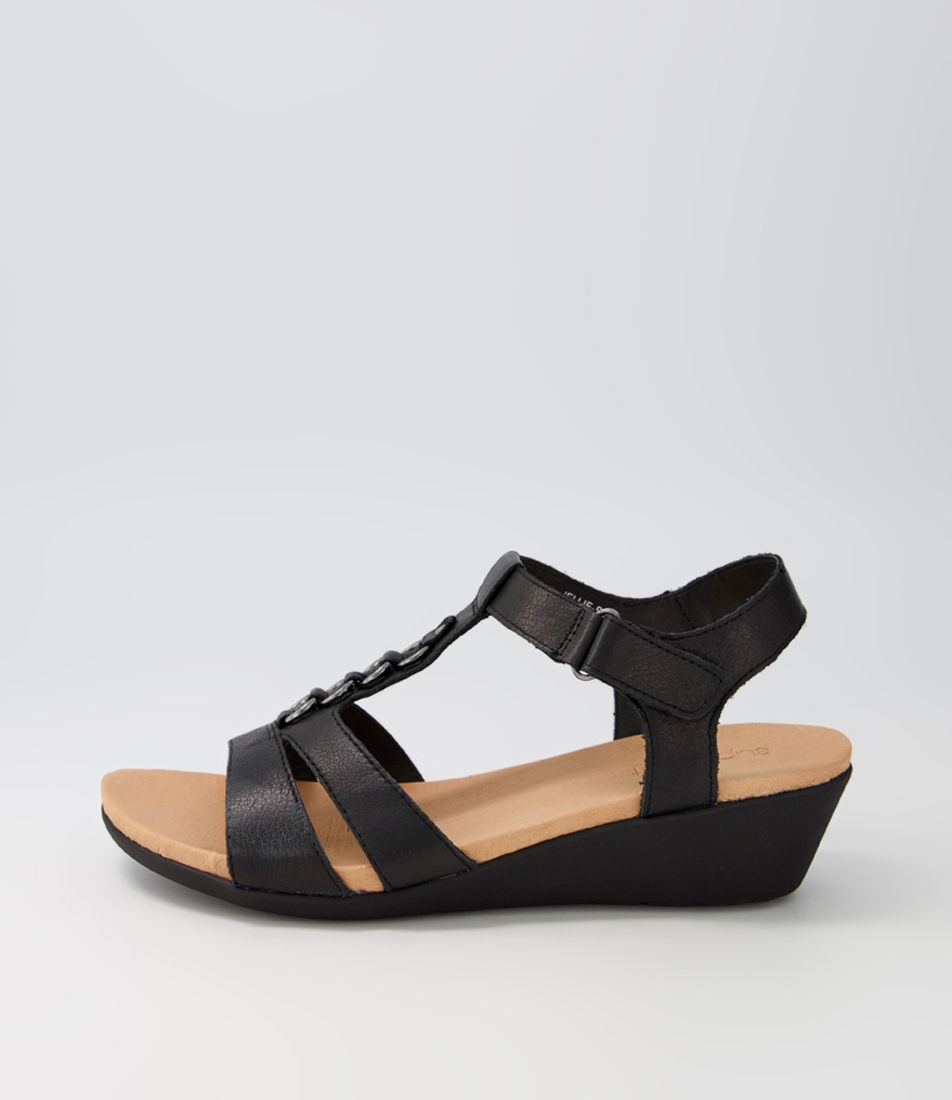 Jellie Black Leather Sandals BS