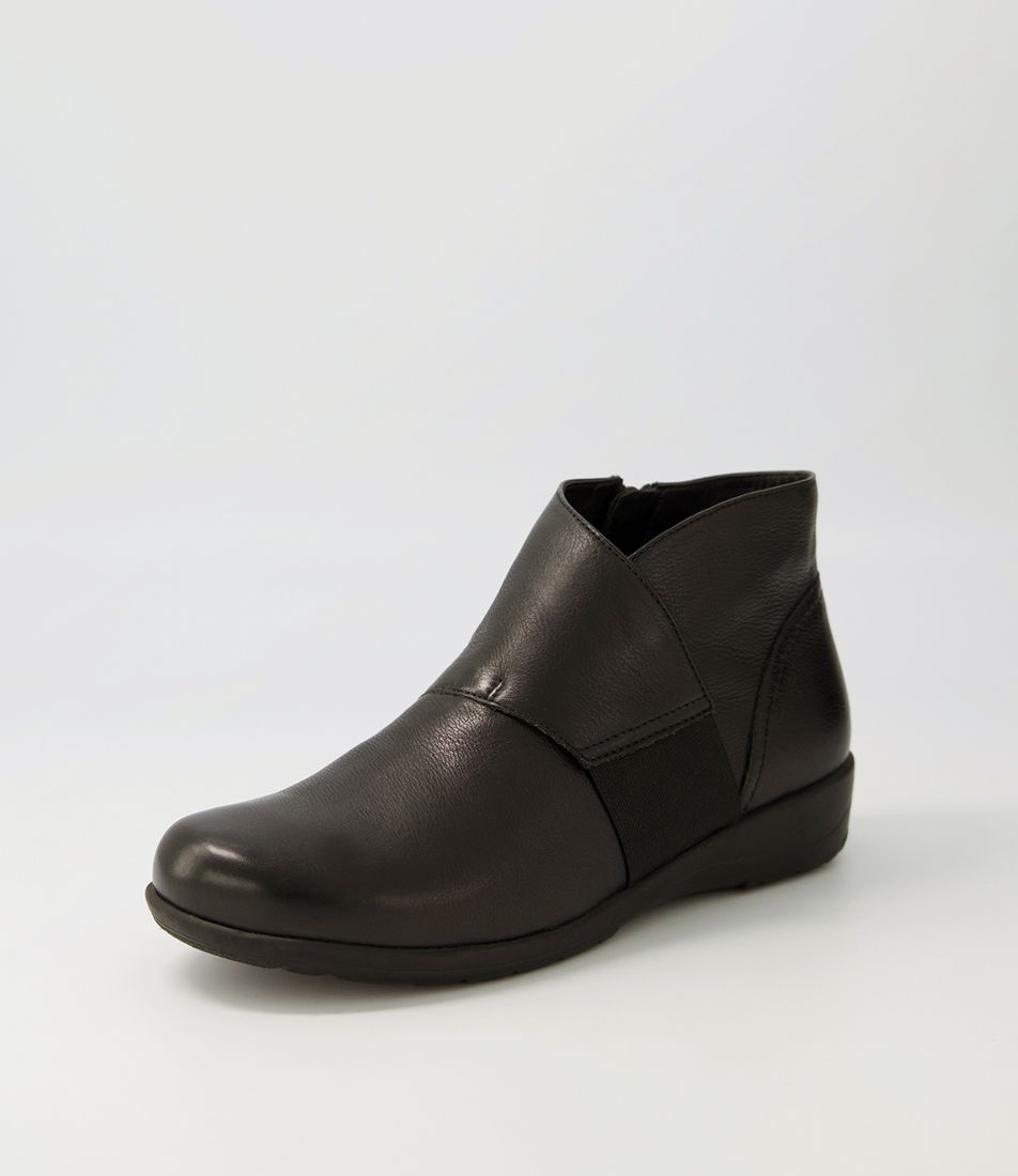 Petea Black Leather Ankle Boots