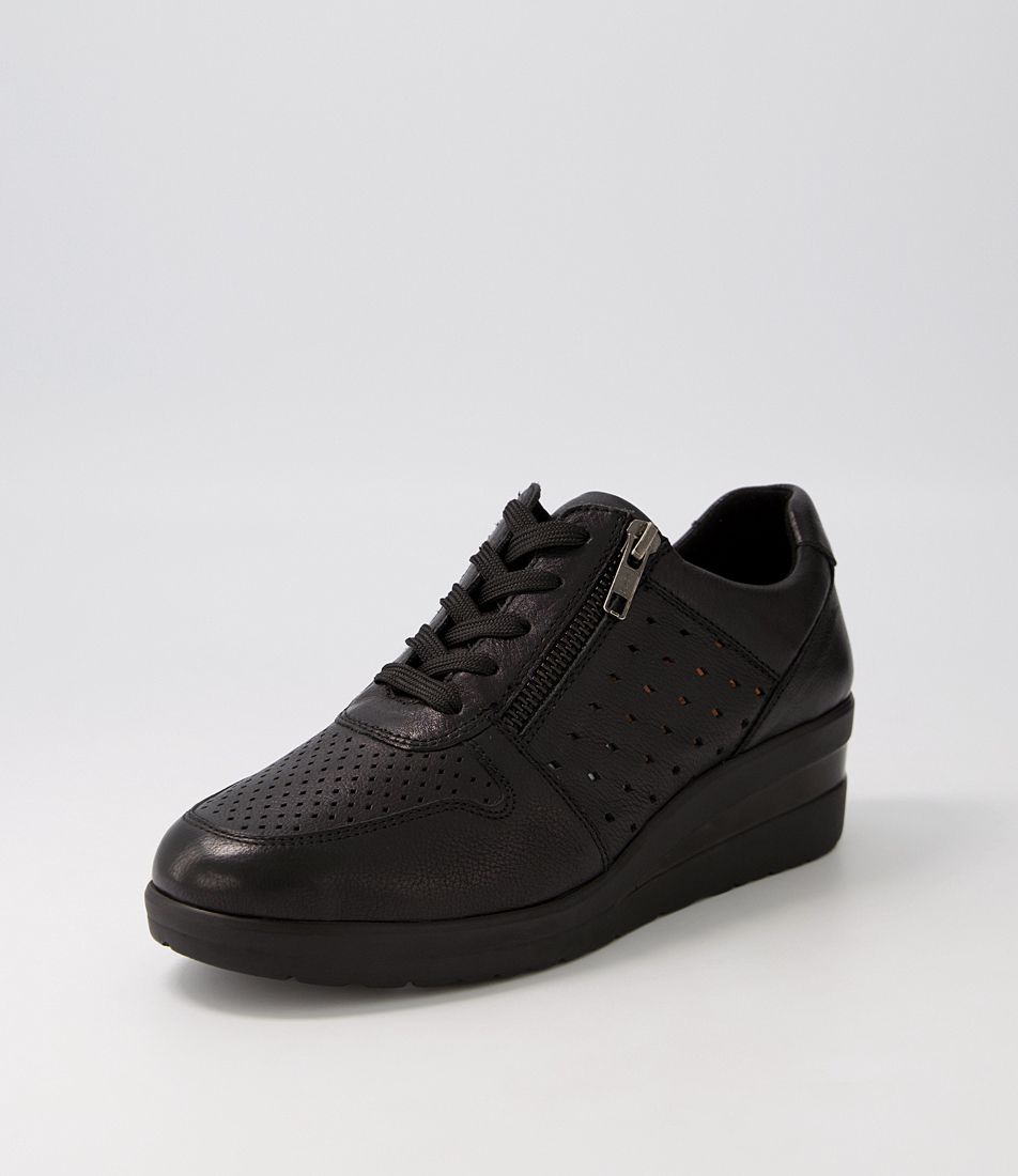 Resepct Black Leather Sneakers