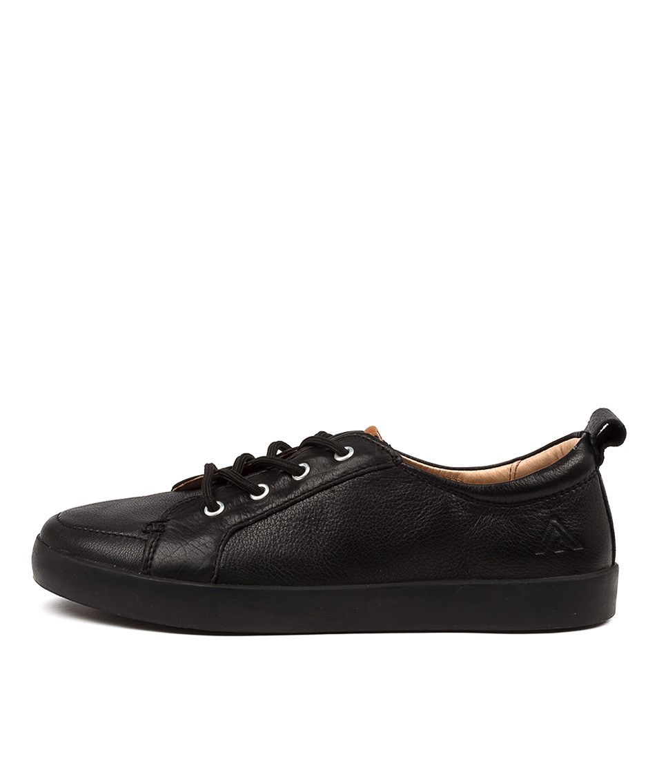 EDMONDSON CF BLACK LEATHER