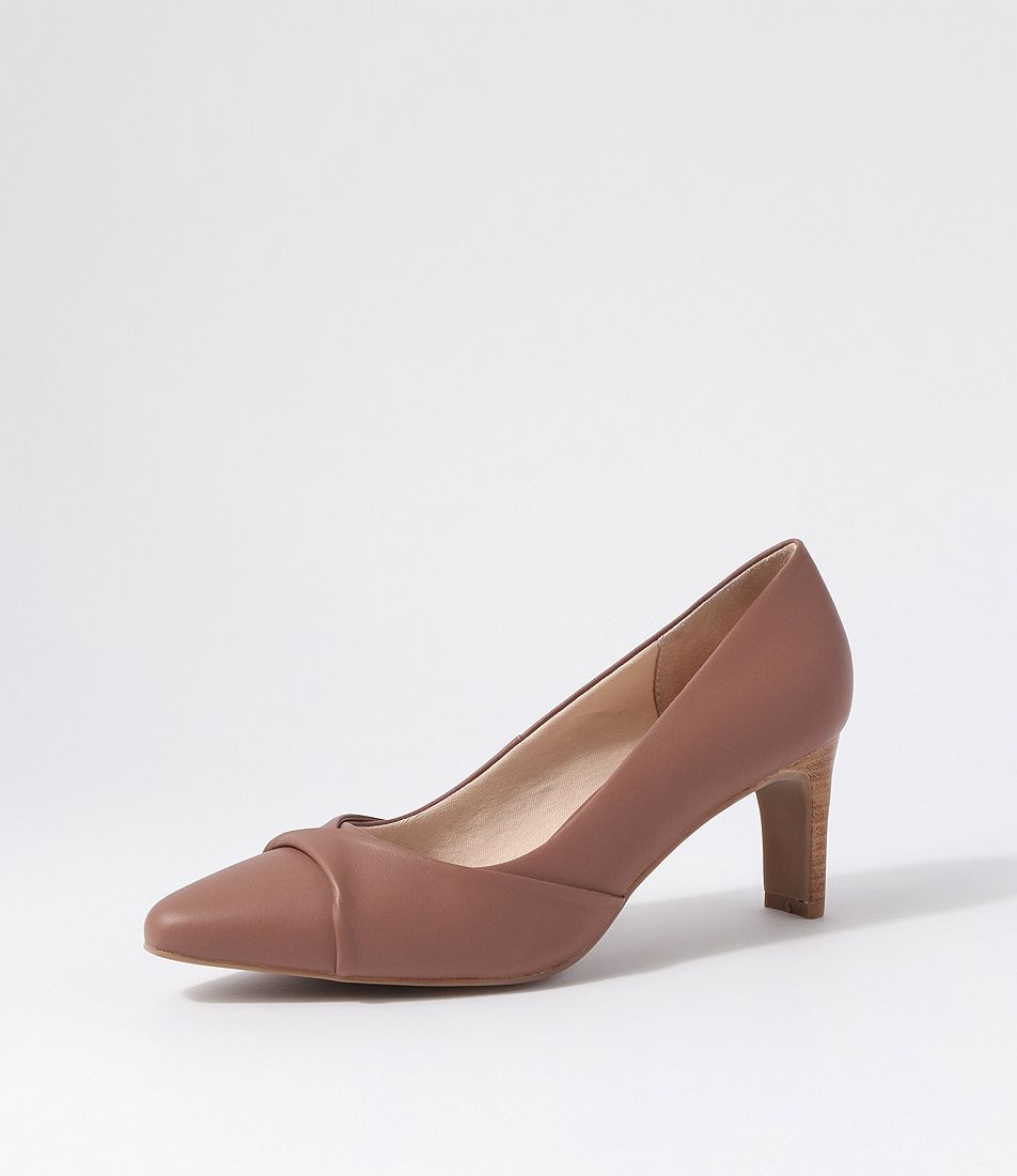Narlies Plum Leather Heels