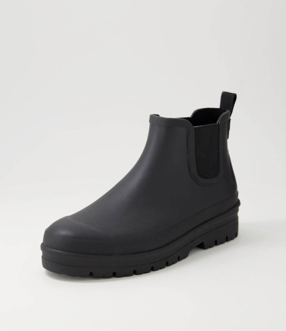 Everlane Black Gumboot Ankle Boots