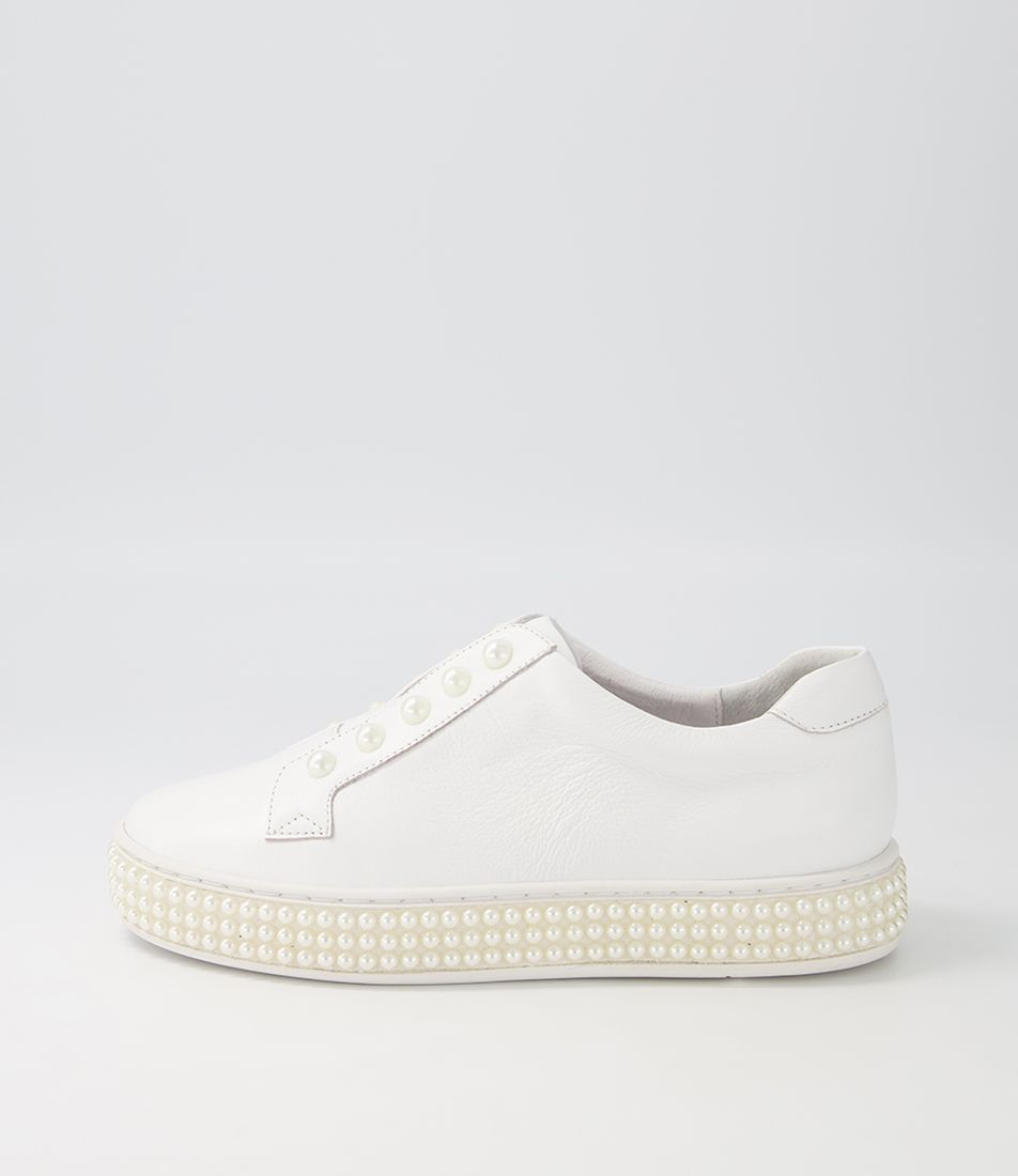 Quempo White Leather Sneakers