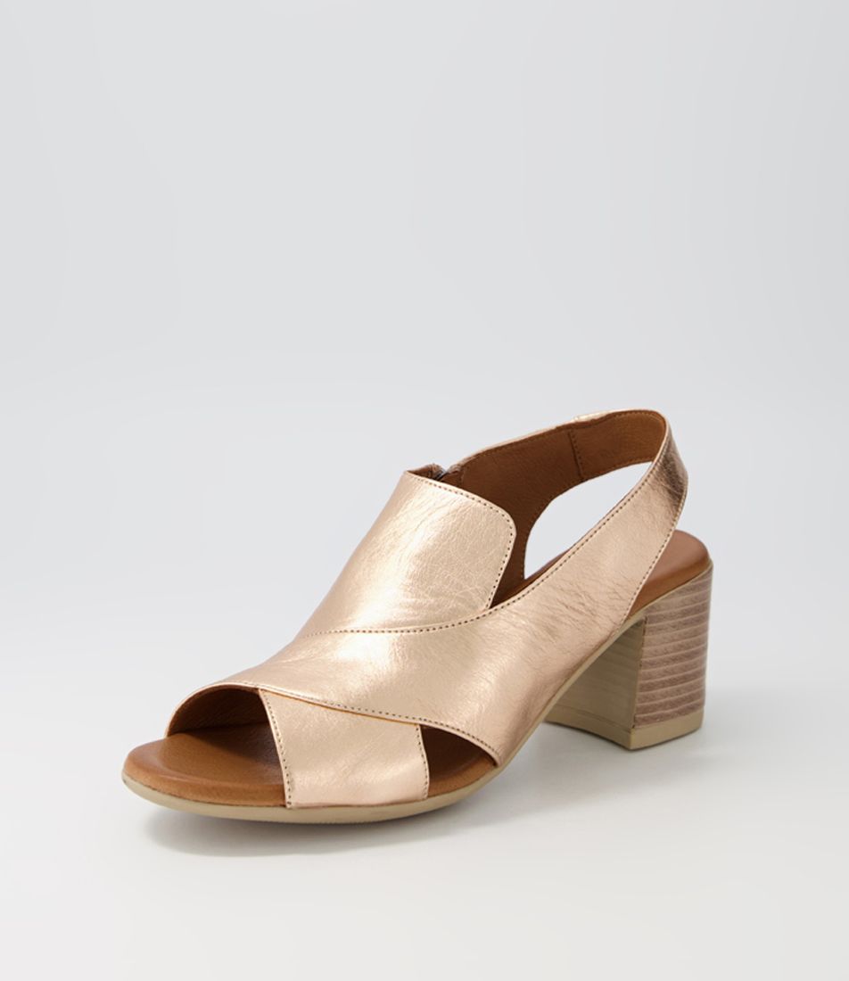 Wondir Rose Gold Leather Sandals