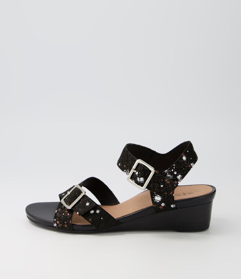 Guess Black Leather Sandals