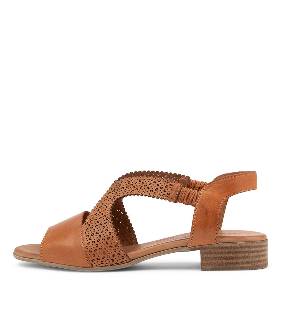 Canada Tan Leather Sandals