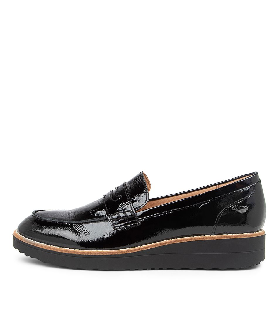 OLEY BLACK PATENT LEATHER LOAFERS BS